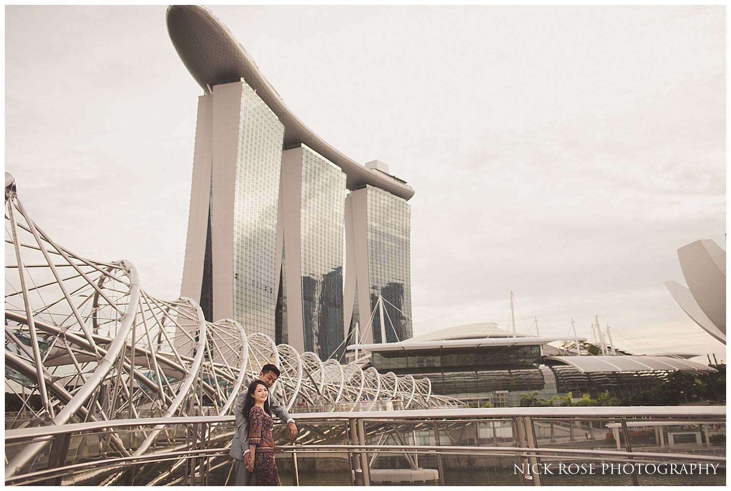  Pre wedding couple photography at the Marina Bay Sands Hotel and Spa in Singapore 