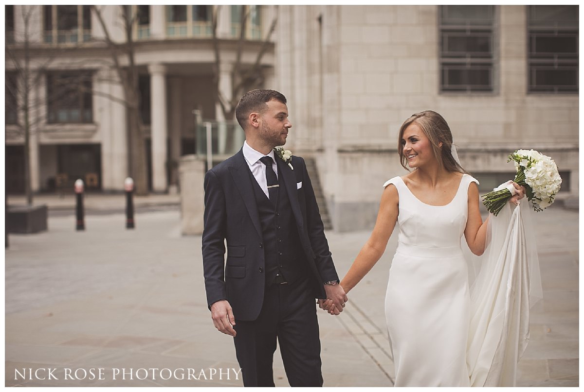  Hawksmoor Guildhall wedding in London 