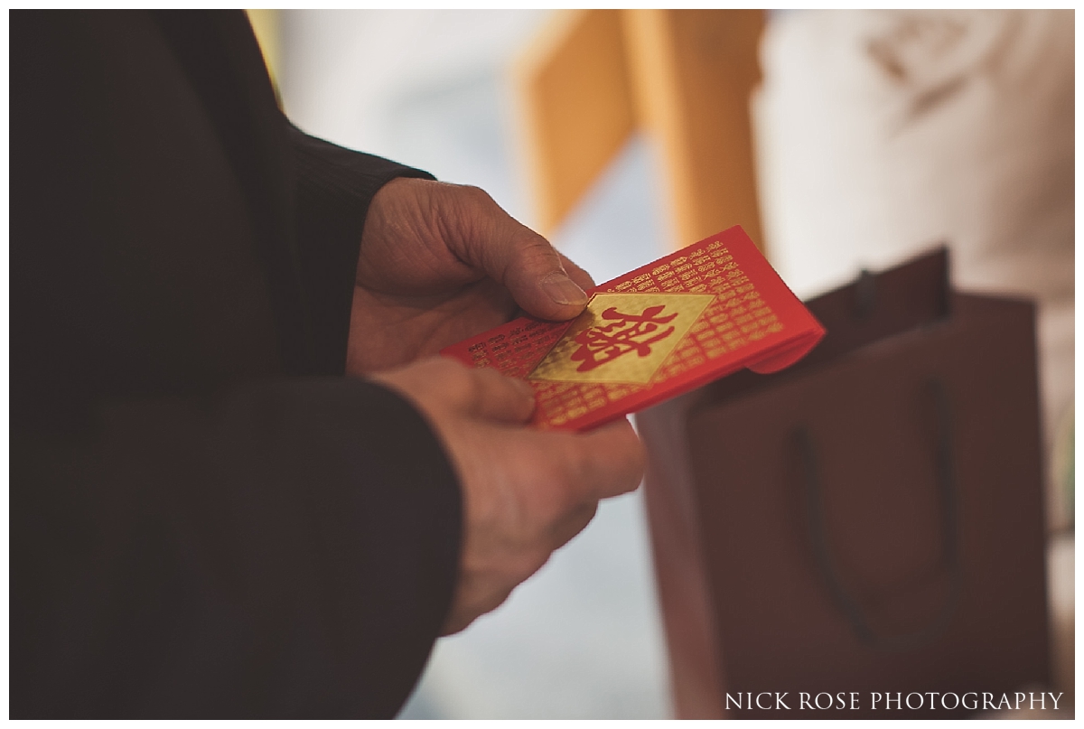  Chinese tea ceremonies before a wedding in London 