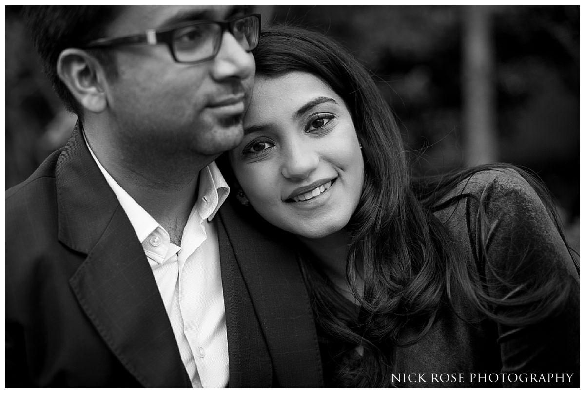  Destination pre wedding photography session in London with a couple from Pune, India 