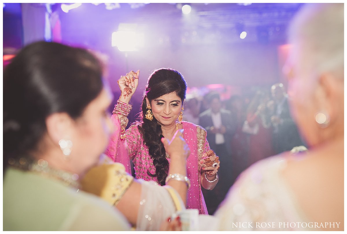 Montcalm London Wedding Sangeet Photography_0011.jpg