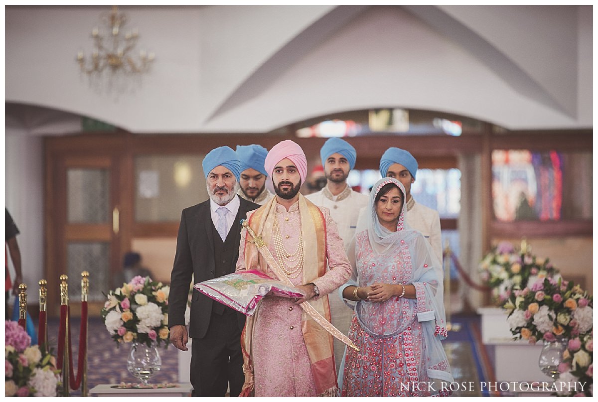 Sri Guru Singh Sabha Gurdwara Sikh Wedding Photography_0027.jpg