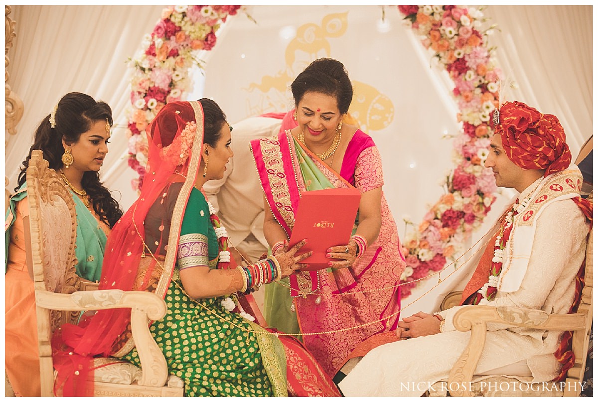  Documentary hindu wedding photography at the Potters Bar Oshwal Centre in Hertfordshire 