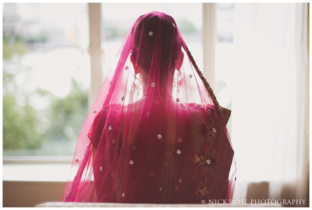  Hindu wedding photography at the Savoy Hotel in London 