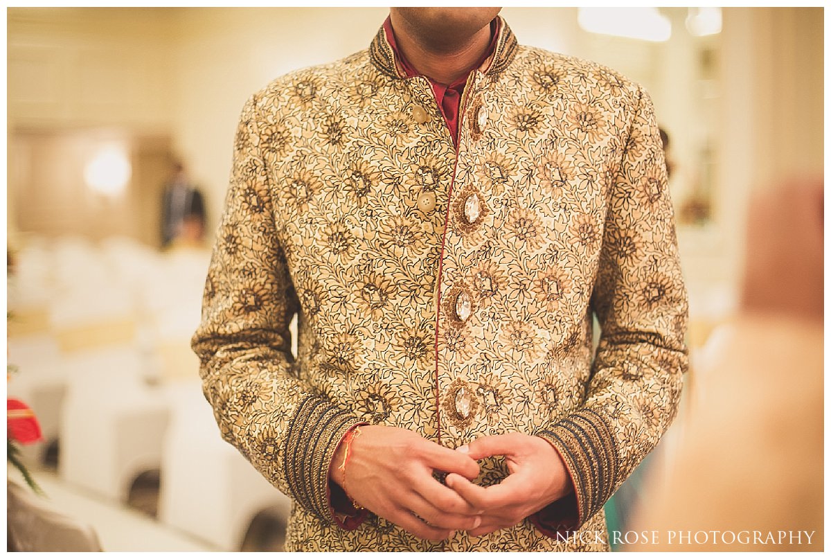 Hindu wedding photography at the Savoy Hotel in London