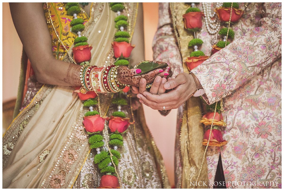 Hunton Park Hotel Indian Wedding Photography_0028.jpg