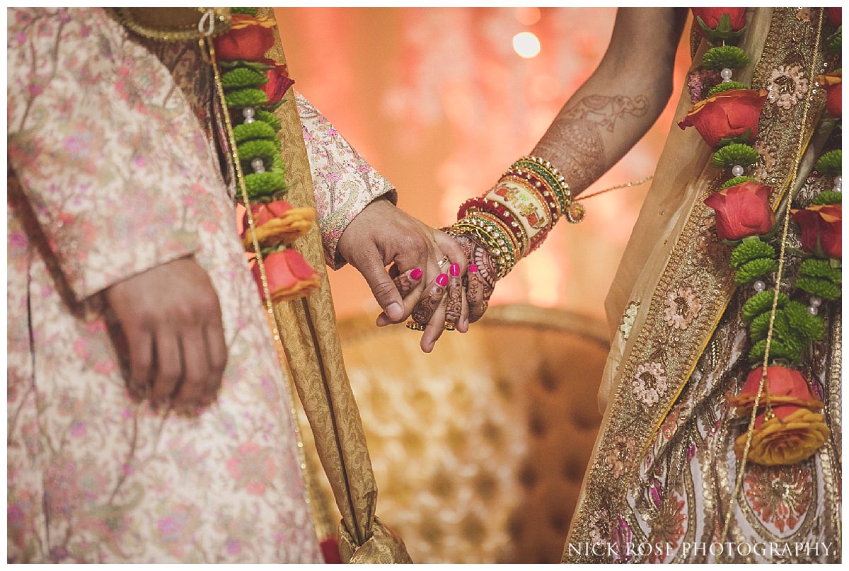 Hunton Park Hotel Indian Wedding Photography_0032.jpg