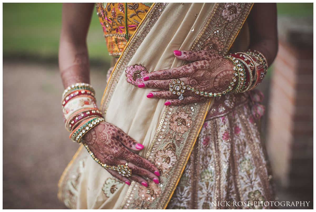 Hunton Park Hotel Indian Wedding Photography_0035.jpg