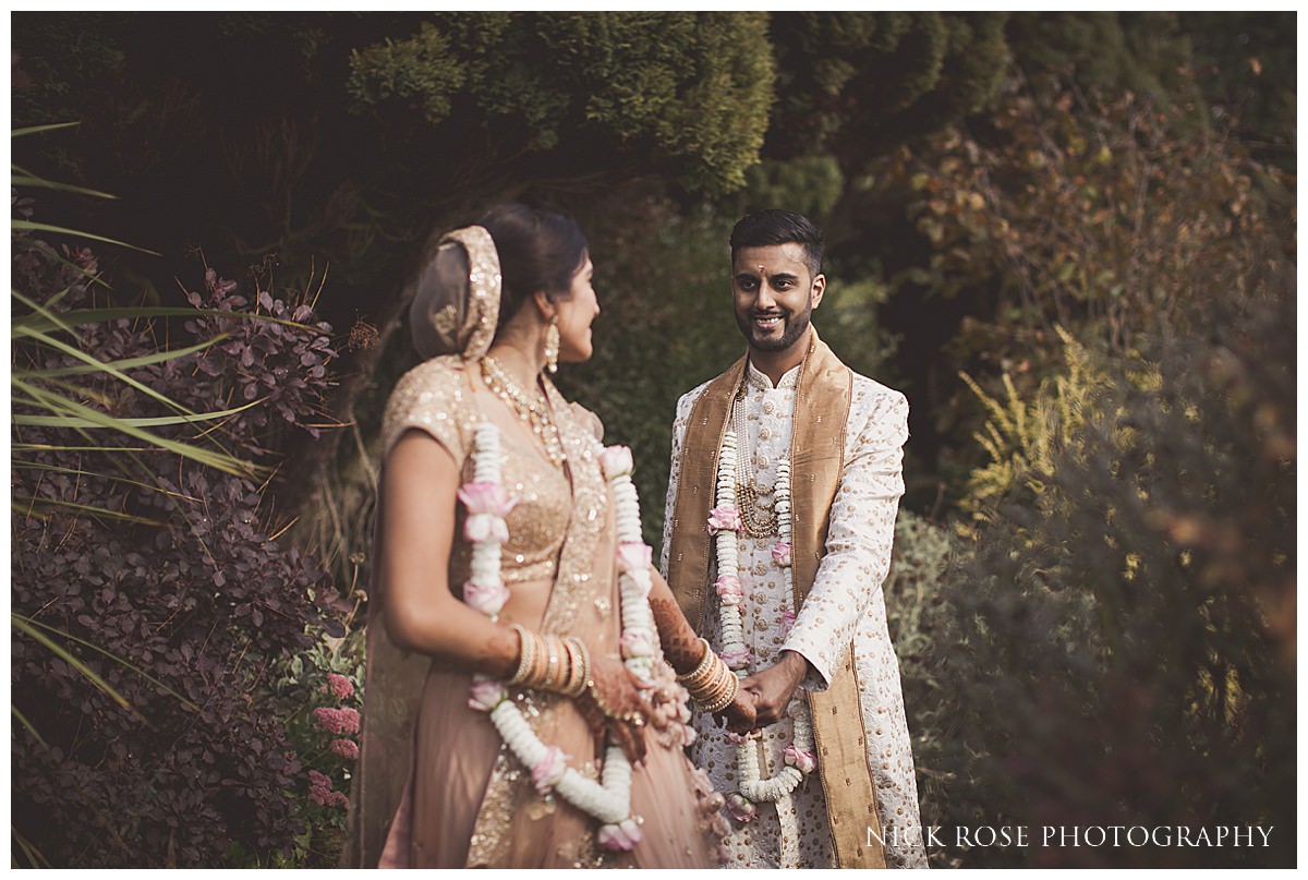 Quendon Hall Hindu Wedding Photography_0025.jpg