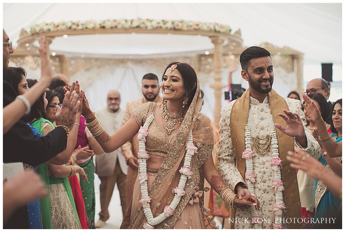 Quendon Hall Hindu Wedding Photography_0029.jpg