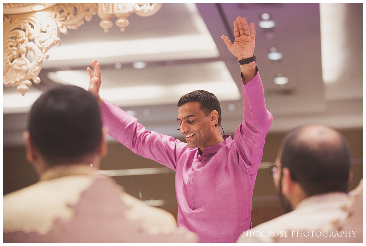 Sofitel Heathrow Indian Wedding Photography_0020.jpg