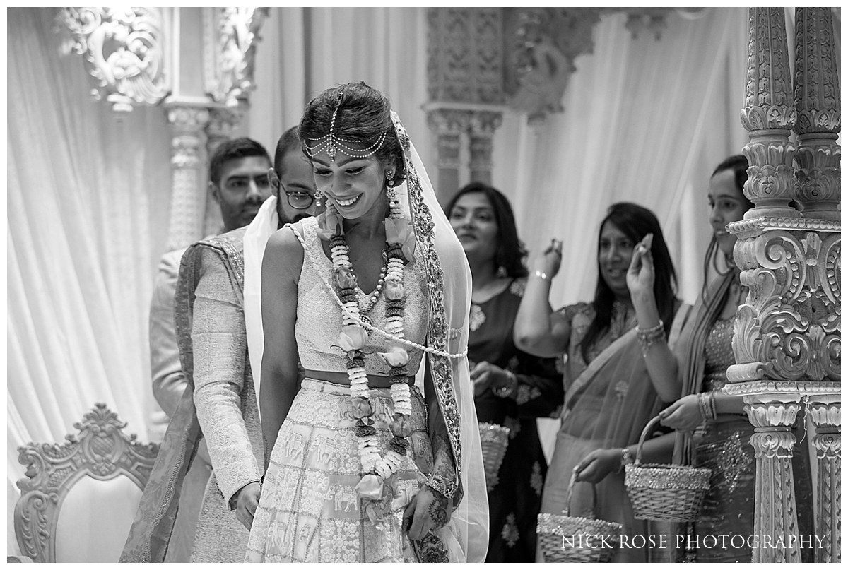 Sofitel Heathrow Indian Wedding Photography_0024.jpg