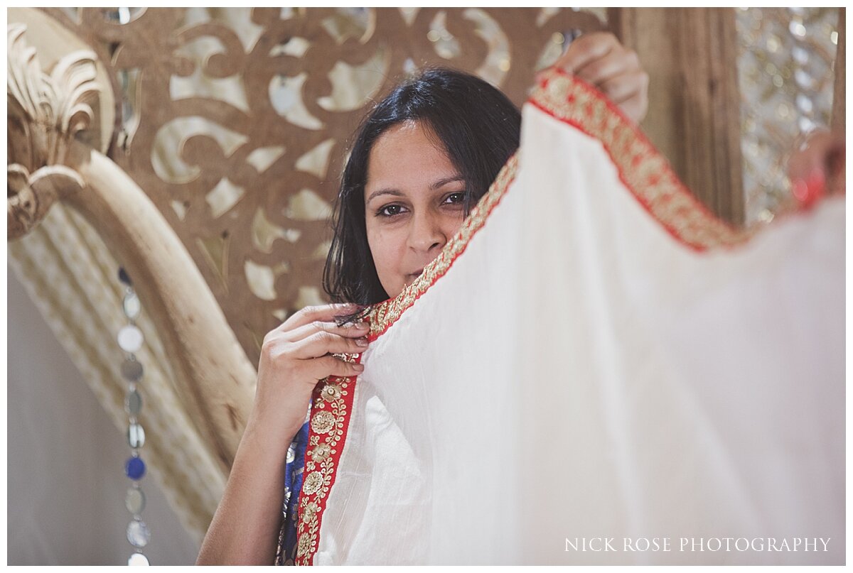 Hilton Syon Park Indian Wedding Photography_0019.jpg