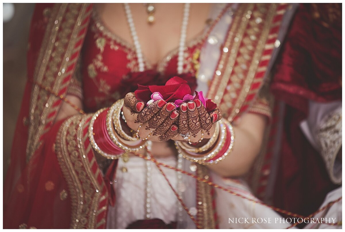 Hilton Syon Park Indian Wedding Photography_0025.jpg