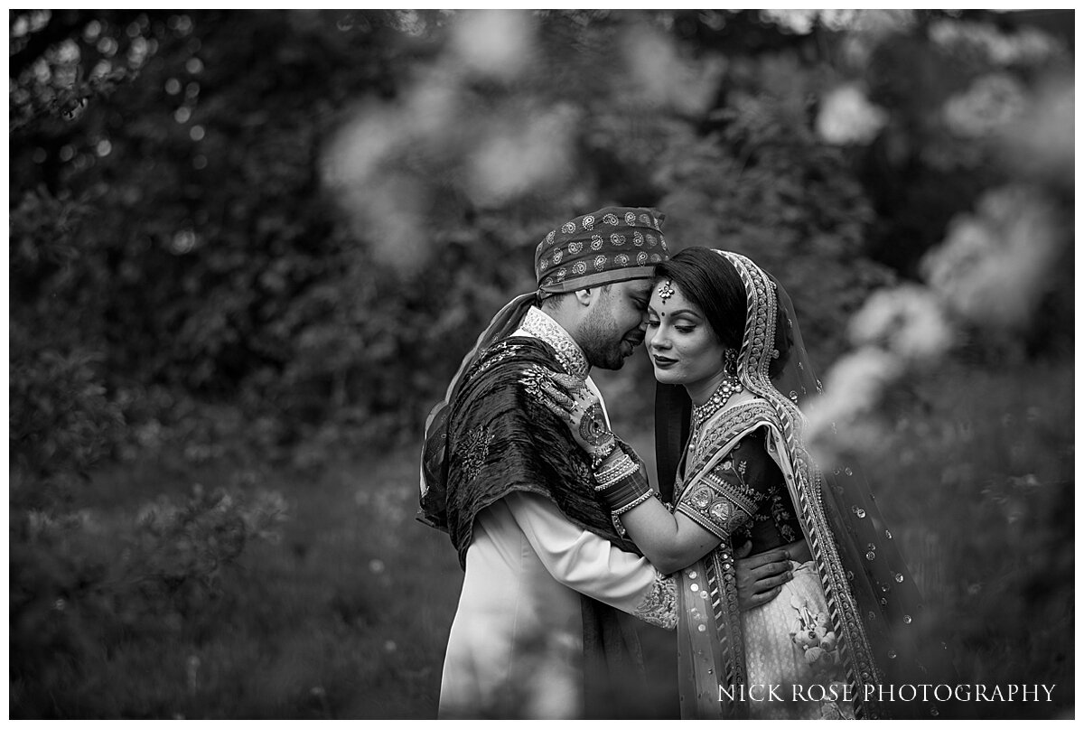 Hilton Syon Park Indian Wedding Photography_0033.jpg