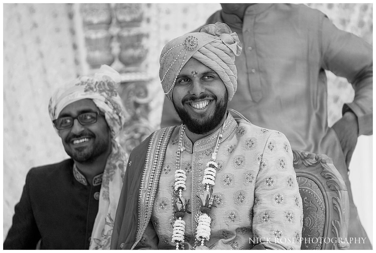 Oshwal Centre Hindu Wedding Photography_0022.jpg