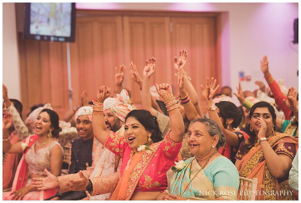 Oshwal Centre Hindu Wedding Photography_0028.jpg