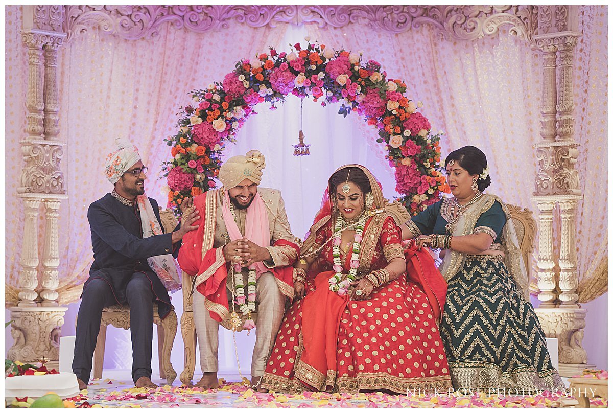 Oshwal Centre Hindu Wedding Photography_0027.jpg