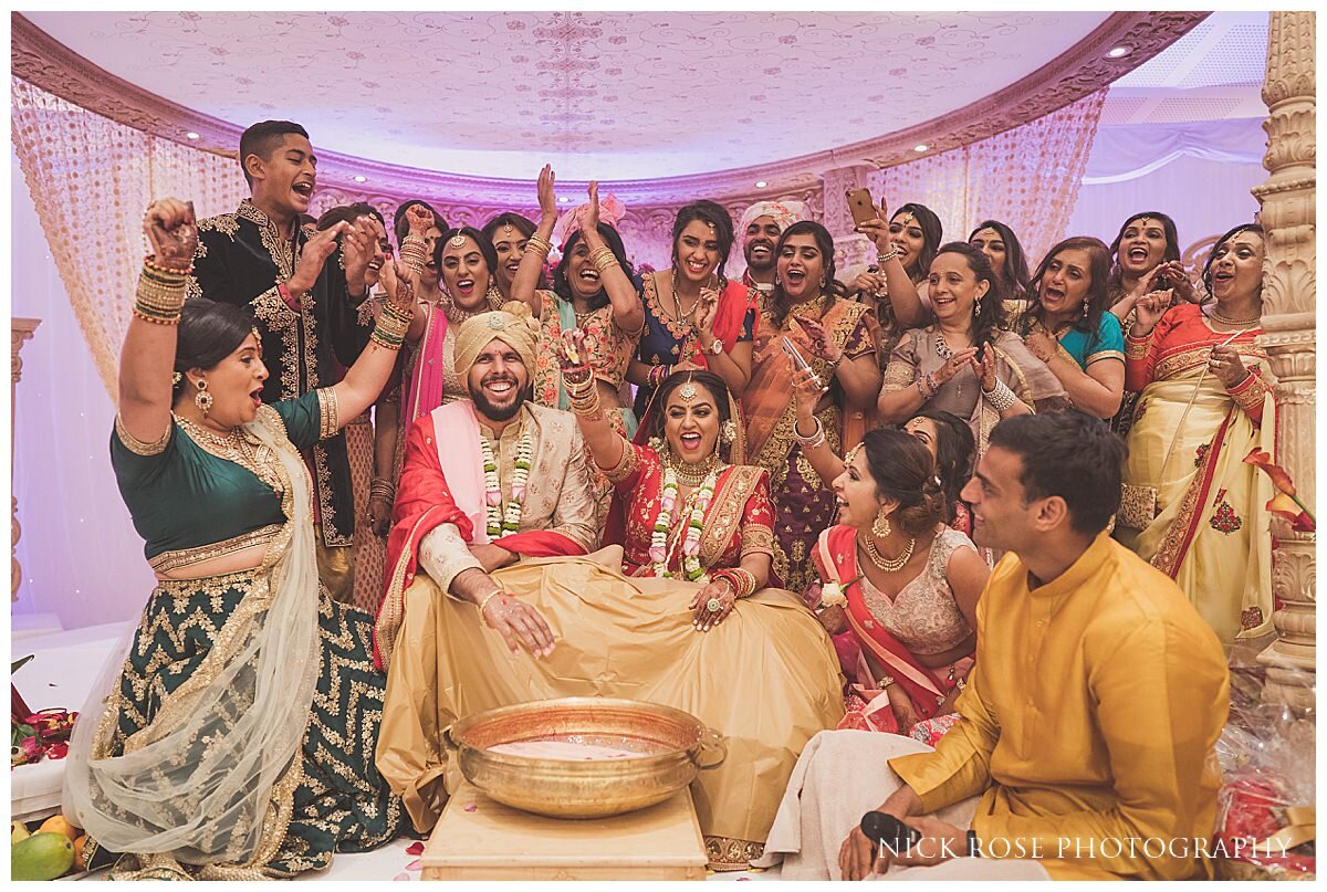 Oshwal Centre Hindu Wedding Photography_0050.jpg