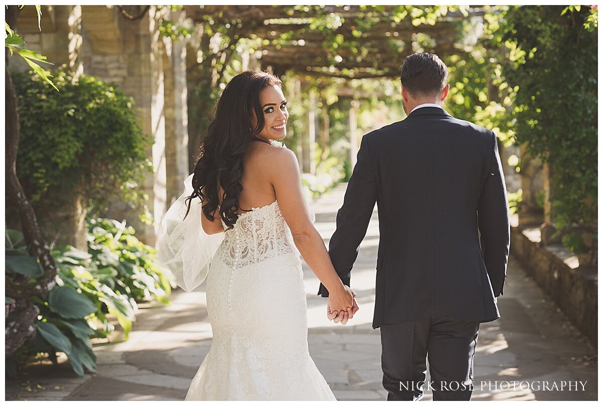 Hever Castle Wedding Photography Kent_0024.jpg