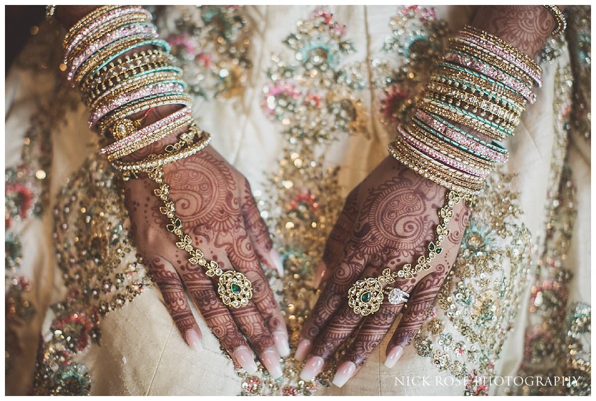 Hilton Syon Park Indian Wedding Photography_0007.jpg