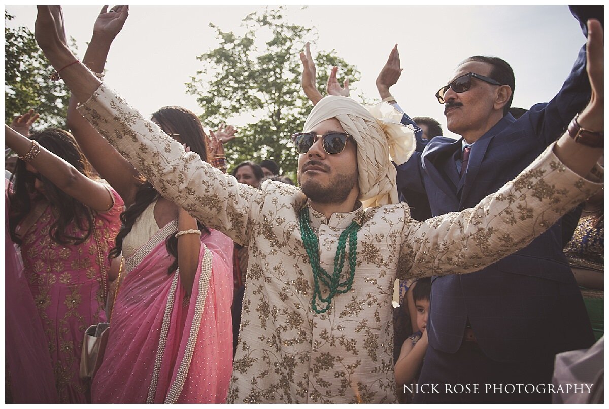 Hilton Syon Park Indian Wedding Photography_0018.jpg