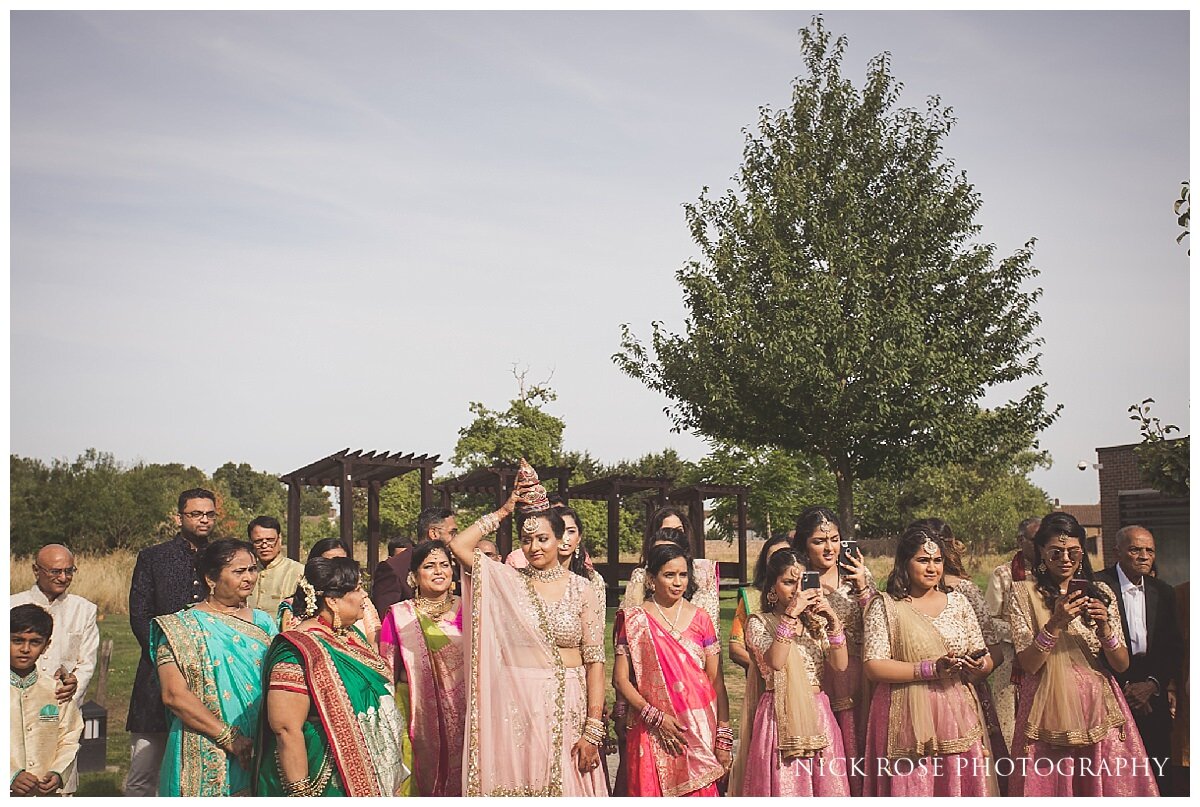 Hilton Syon Park Indian Wedding Photography_0020.jpg