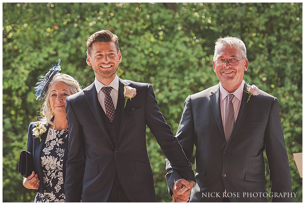 Outdoor Farm Wedding Essex_0018.jpg