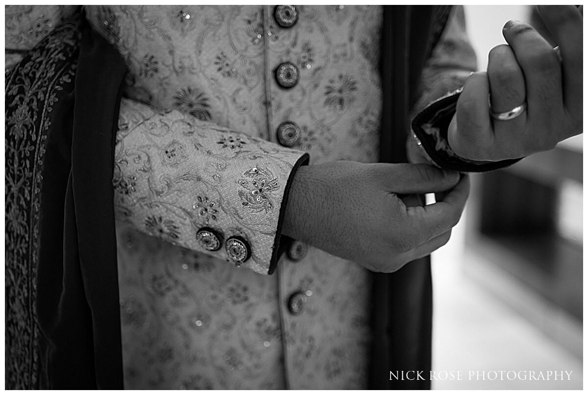 Hilton Waldorf Indian Wedding Photography London_0008.jpg