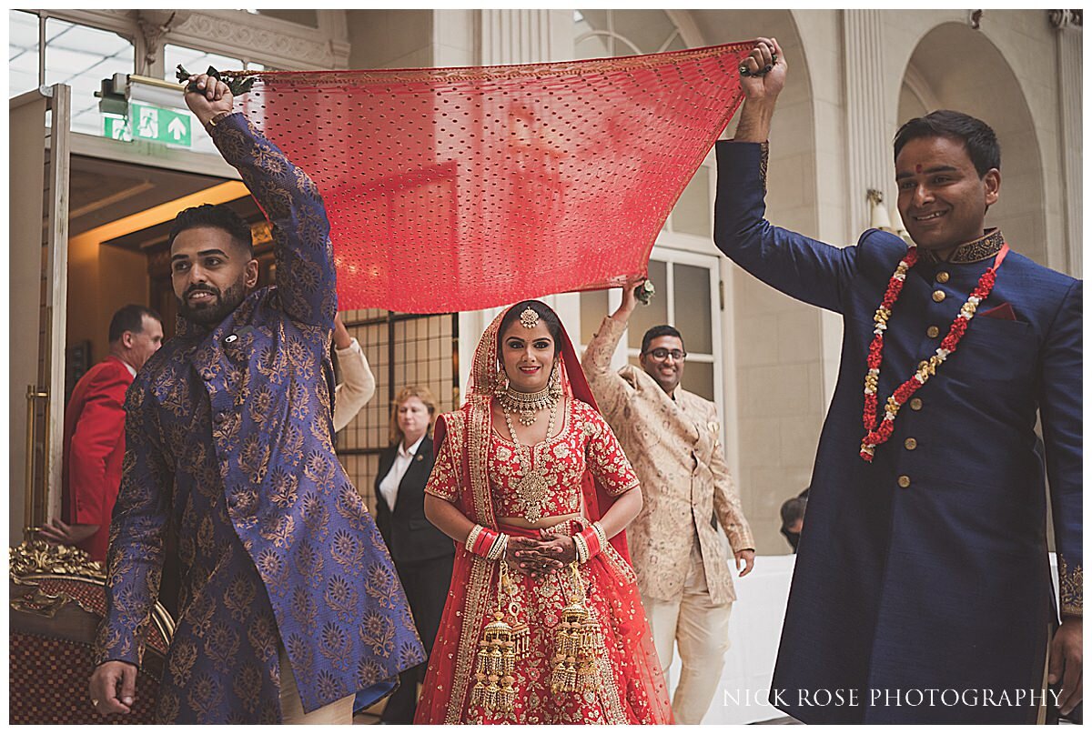Hilton Waldorf Indian Wedding Photography London_0018.jpg