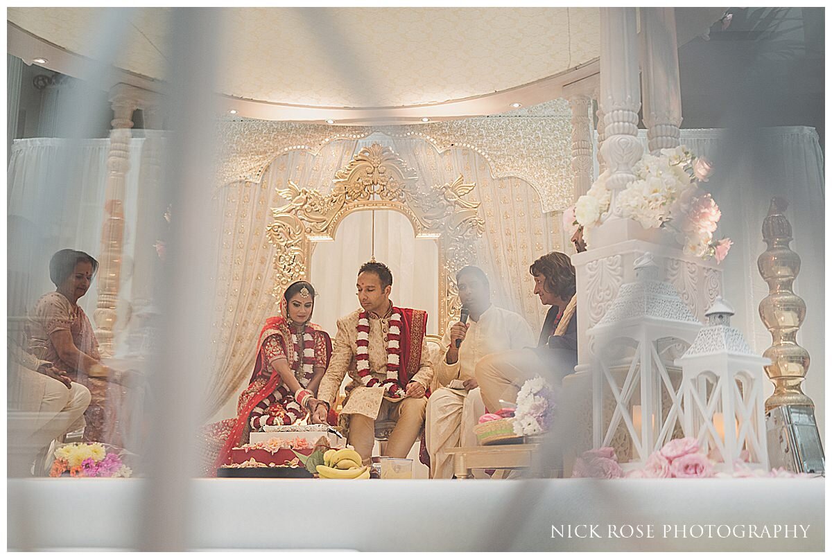 Hilton Waldorf Indian Wedding Photography London_0022.jpg