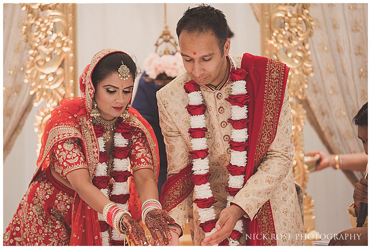 Hilton Waldorf Indian Wedding Photography London_0023.jpg