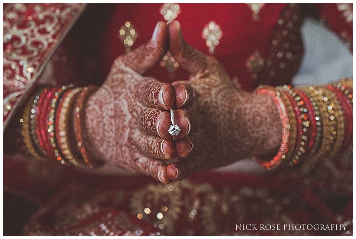 Shendish Manor Hindu Wedding Photography_0007.jpg