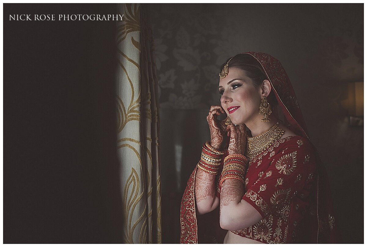 Shendish Manor Hindu Wedding Photography_0006.jpg