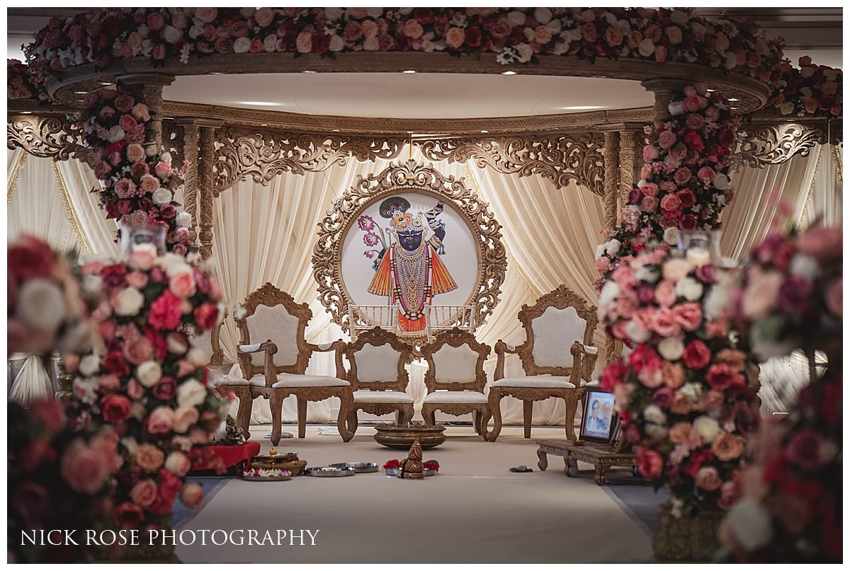 Hindu Wedding Photography Hampton Court Palace_0012.jpg