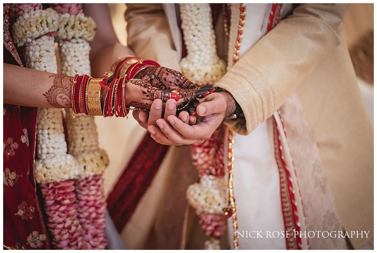 Hindu Wedding Photography Hampton Court Palace_0037.jpg