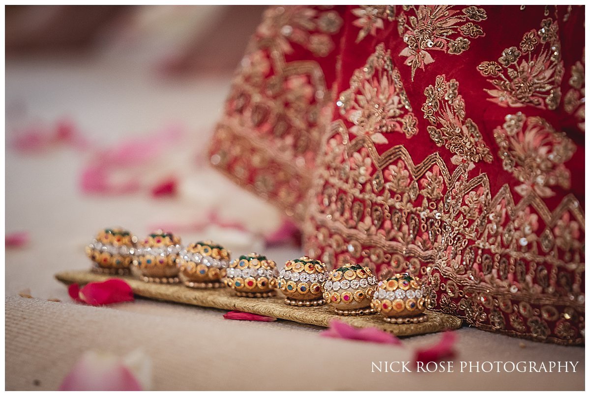 Hindu Wedding Photography Hampton Court Palace_0038.jpg