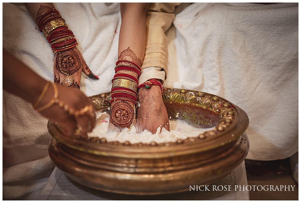 Hindu Wedding Photography Hampton Court Palace_0058.jpg