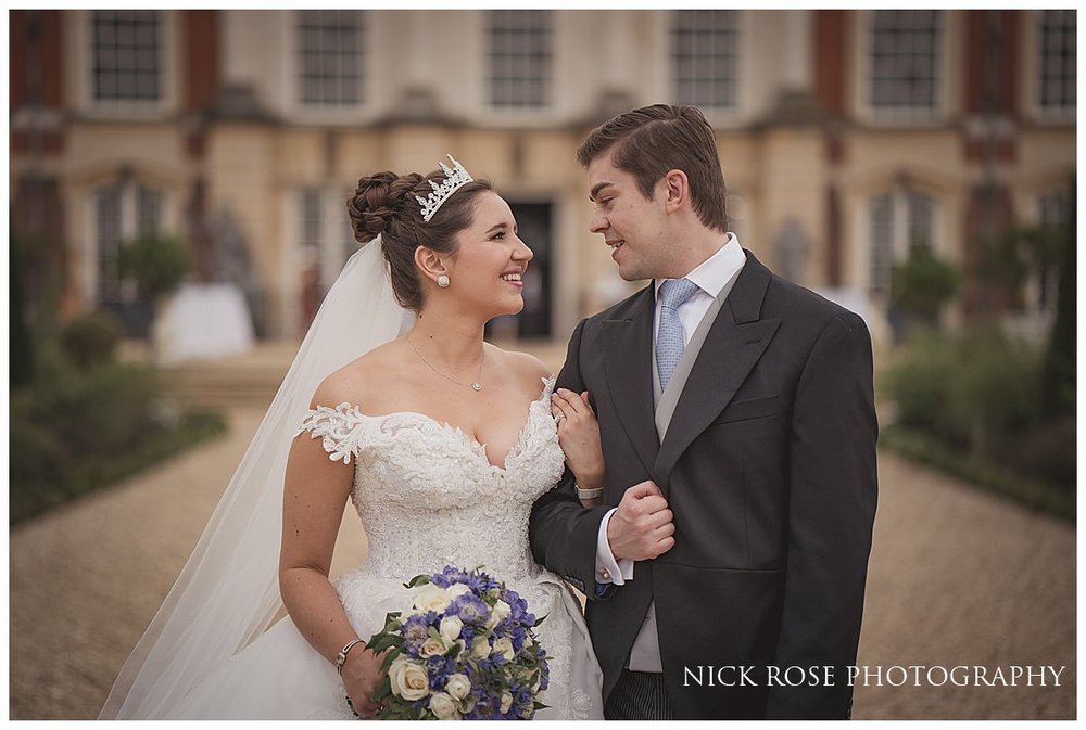 Hampton Court Palace Wedding Photographer 31.jpg
