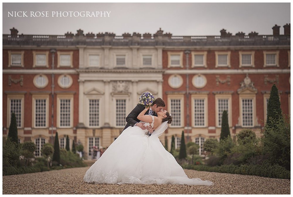 Hampton Court Palace Wedding Photographer 33.jpg