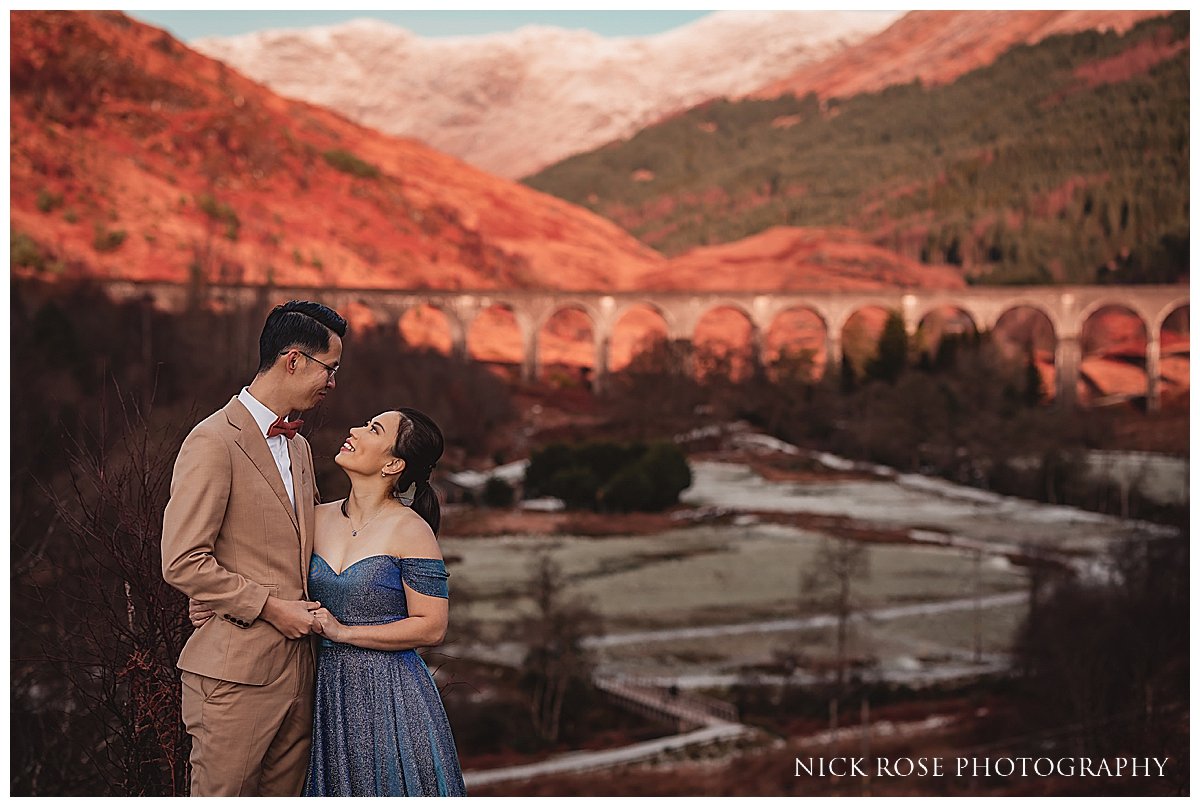  Pre wedding photography at the Glenfinnan Monument and Viaduct in Scotland 