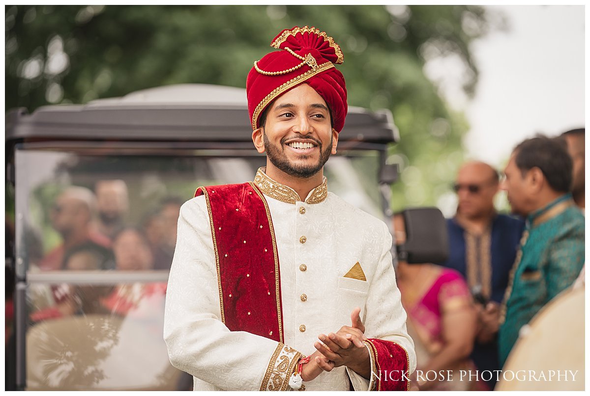 Hindu Wedding Photography at De Vere Wokefield Estate_0005.jpg