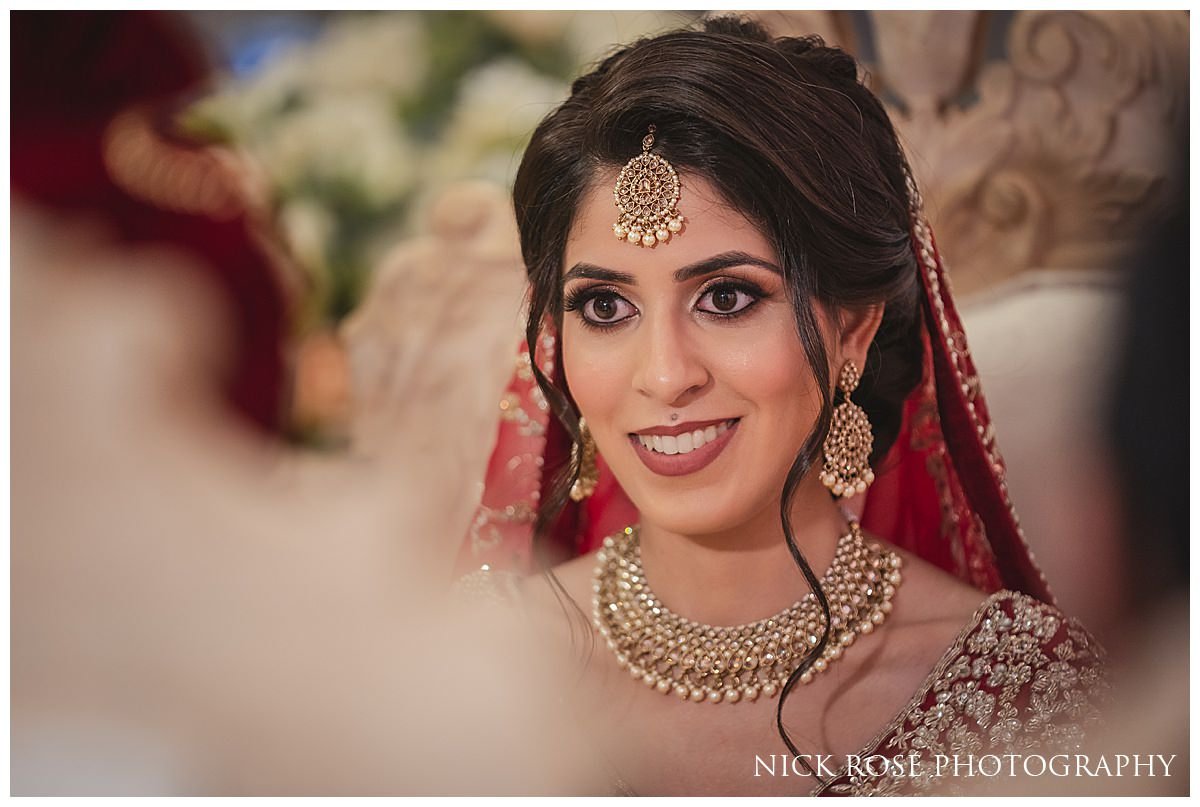 Hindu Wedding Photography at De Vere Wokefield Estate_0018.jpg