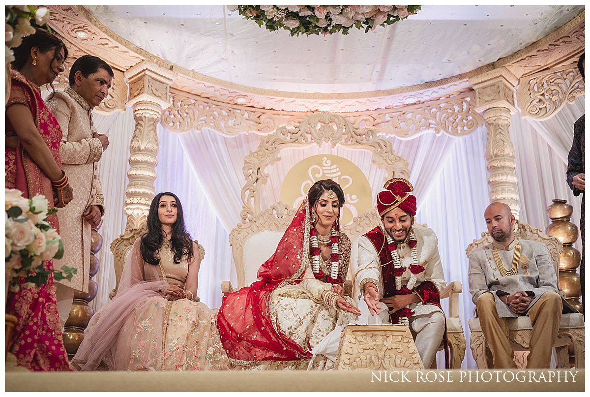 Hindu Wedding Photography at De Vere Wokefield Estate_0023.jpg