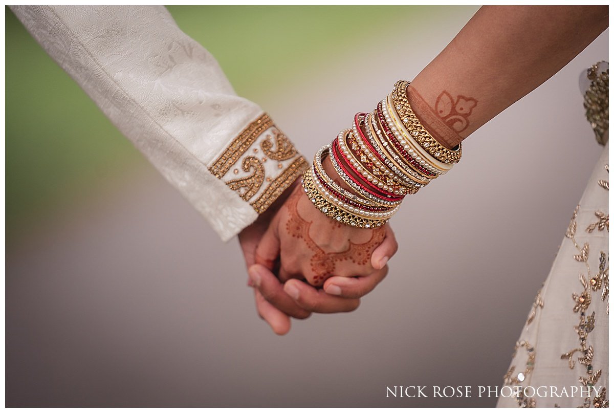 Hindu Wedding Photography at De Vere Wokefield Estate_0028.jpg