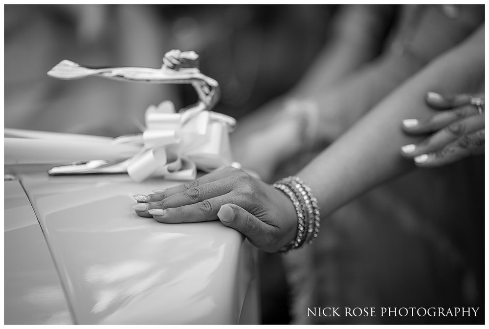 Hindu Wedding Photography at De Vere Wokefield Estate_0035.jpg