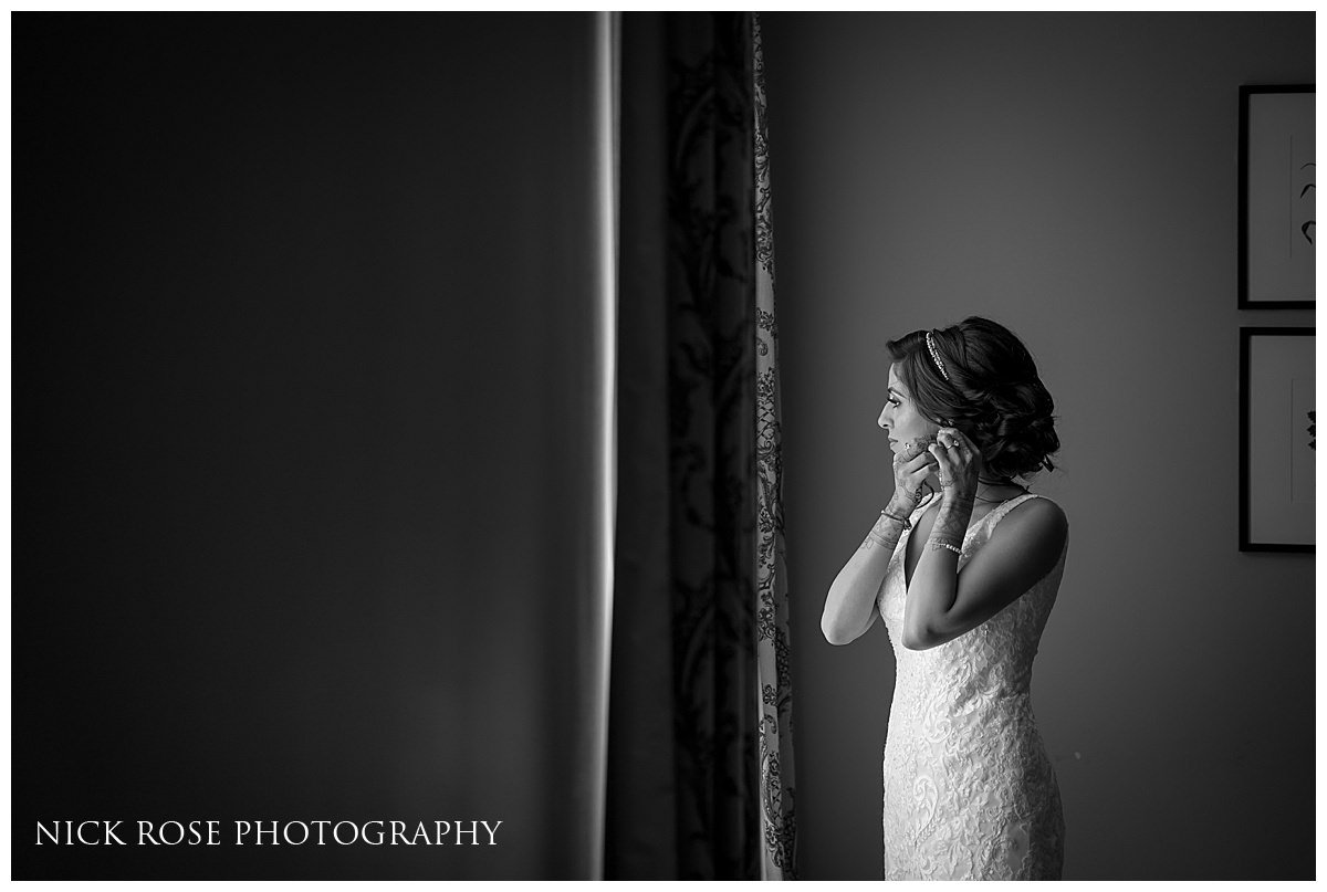 Hindu Wedding Photography at De Vere Wokefield Estate_0040.jpg