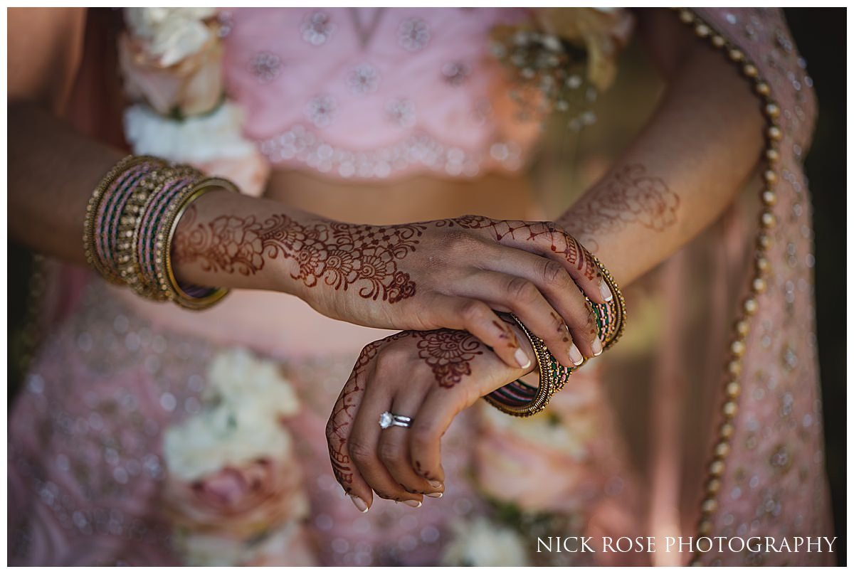  Bride getting ready for a Hindu Wedding at Hampton Court Palace 