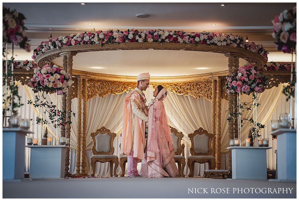  Indian wedding photography at Hampton Court Palace 