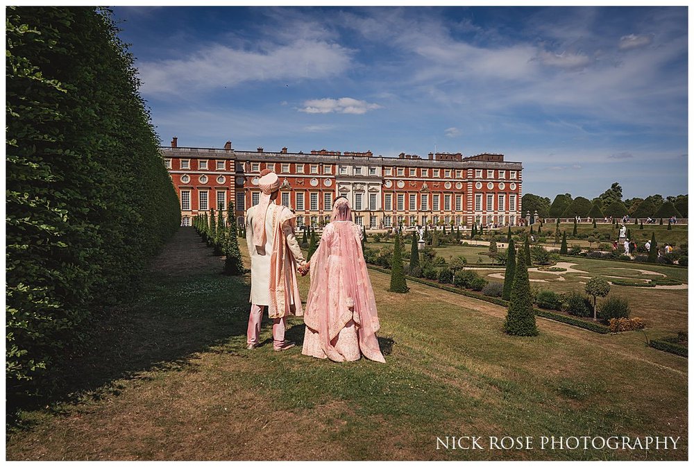  Bride and groom wedding photography for a Hindu Wedding at Hampton Court Palace 